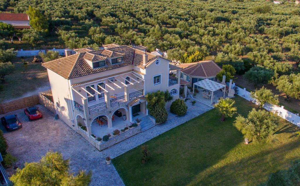Eleni'S Family Villa Laganas Eksteriør billede